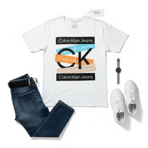 Calvin Klein Jeans Logo Graphic T-Shirt Size M (10/12) NWT White